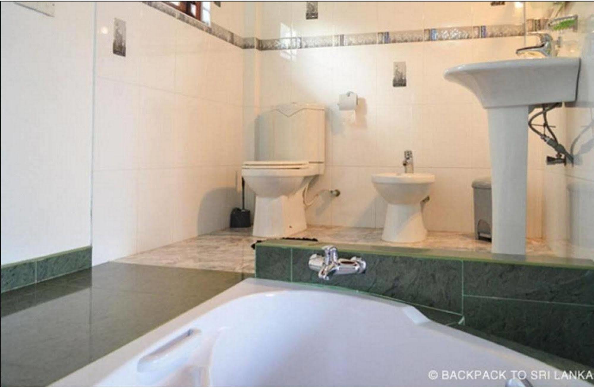 Coppenrath Hostel Tangalle Zewnętrze zdjęcie